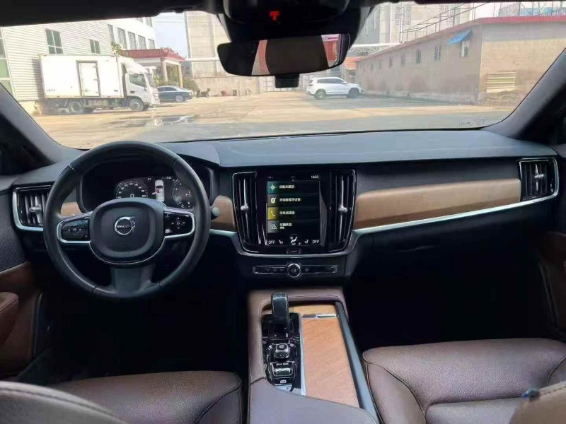 临沂21年沃尔沃S904