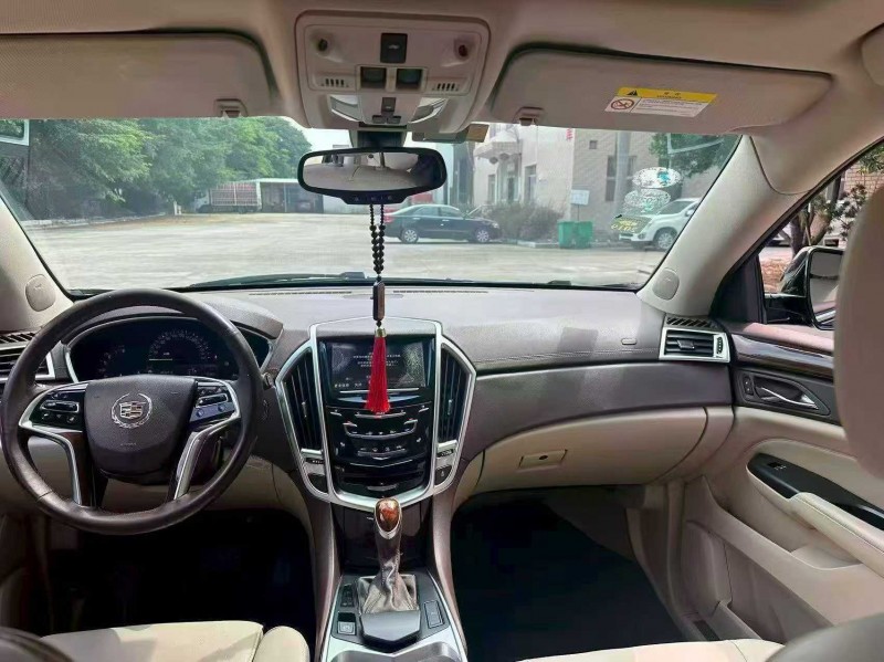 漳州15年凯迪拉克SRX5