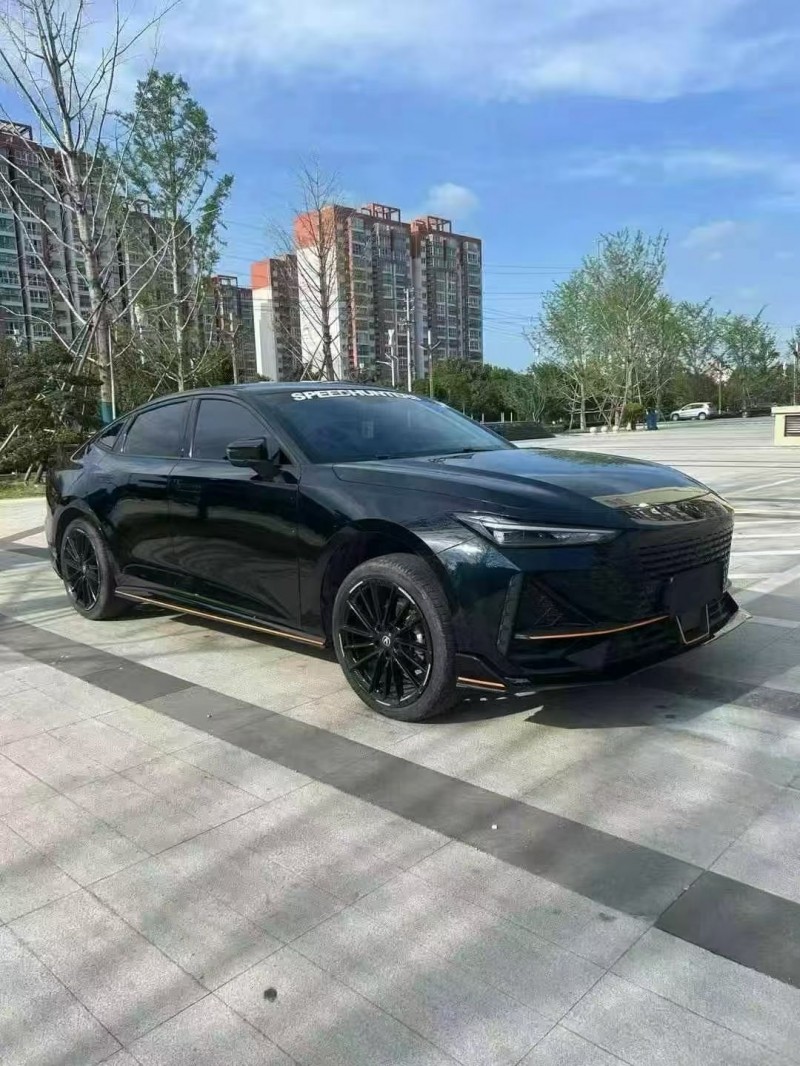 南阳22年长安汽车UNI2