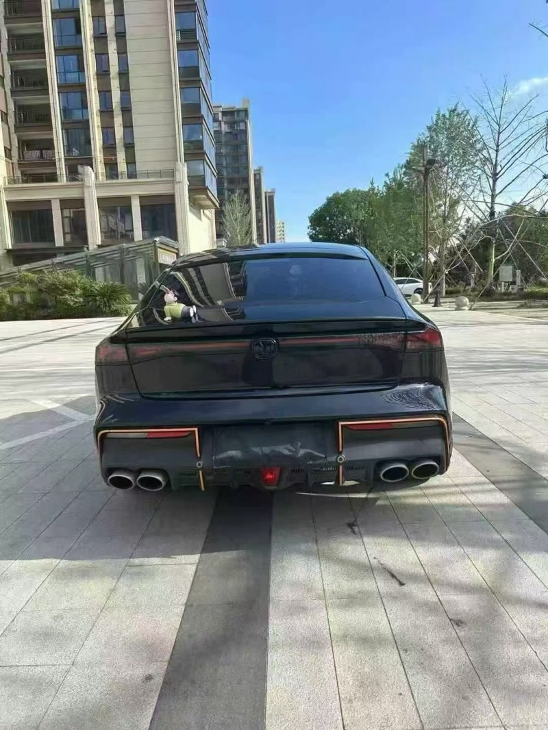 南阳22年长安汽车UNI6