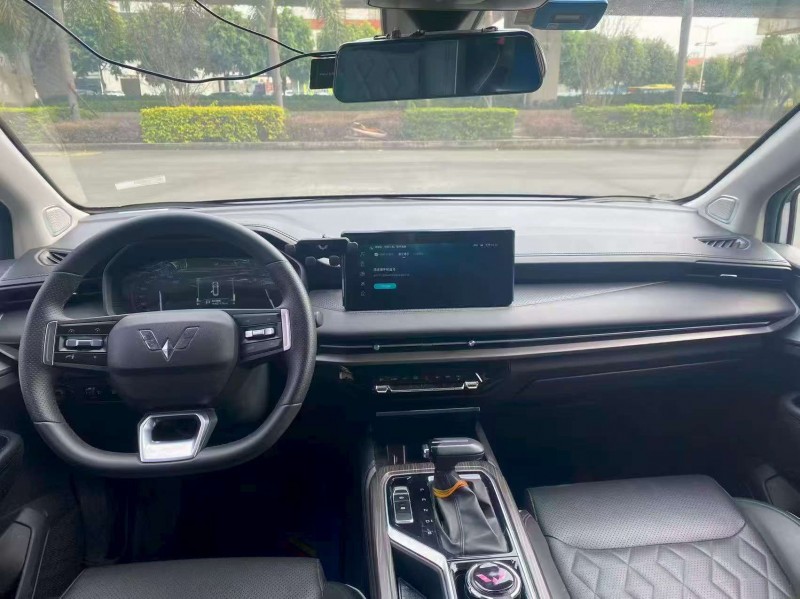 漳州22年五菱汽车佳辰4