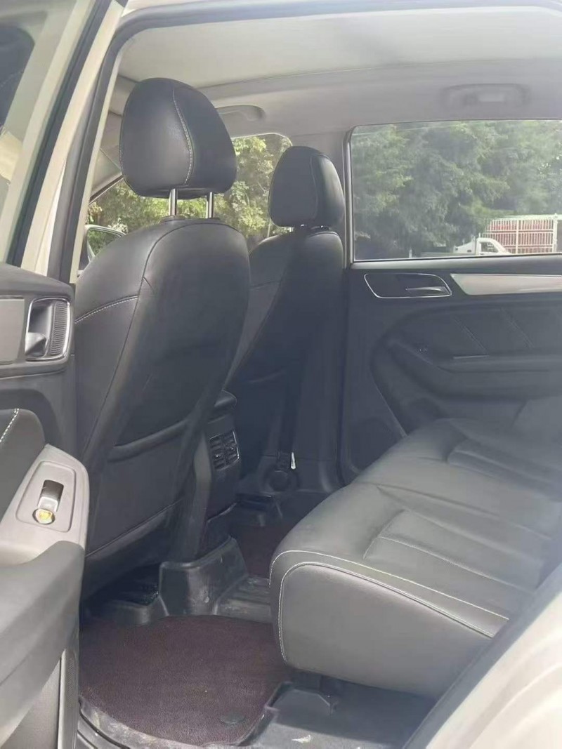 漳州20年荣威RX56