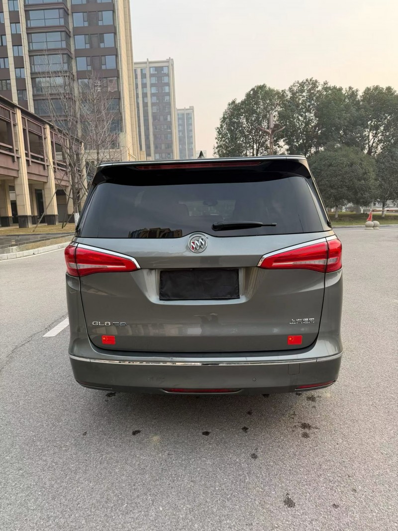 南阳19年别克GL88