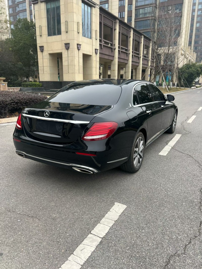 南阳19年奔驰E6