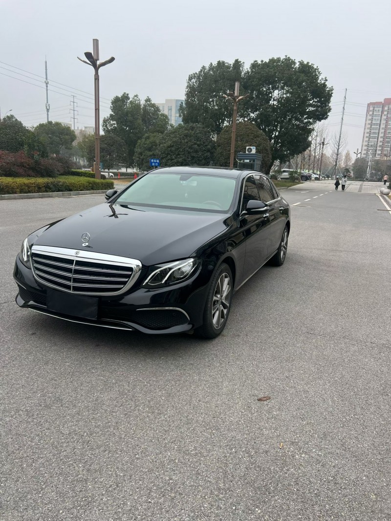 南阳19年奔驰E9