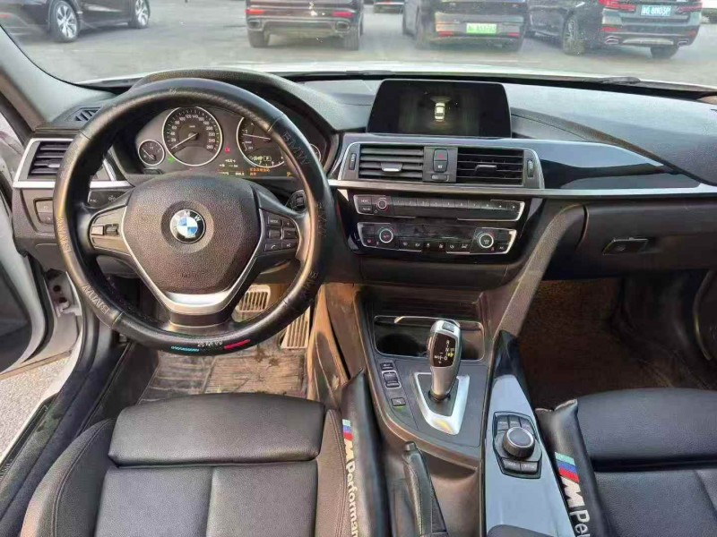 衢州17年宝马3系4