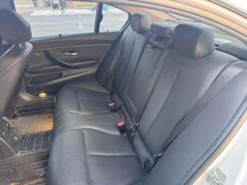 衢州17年宝马3系6