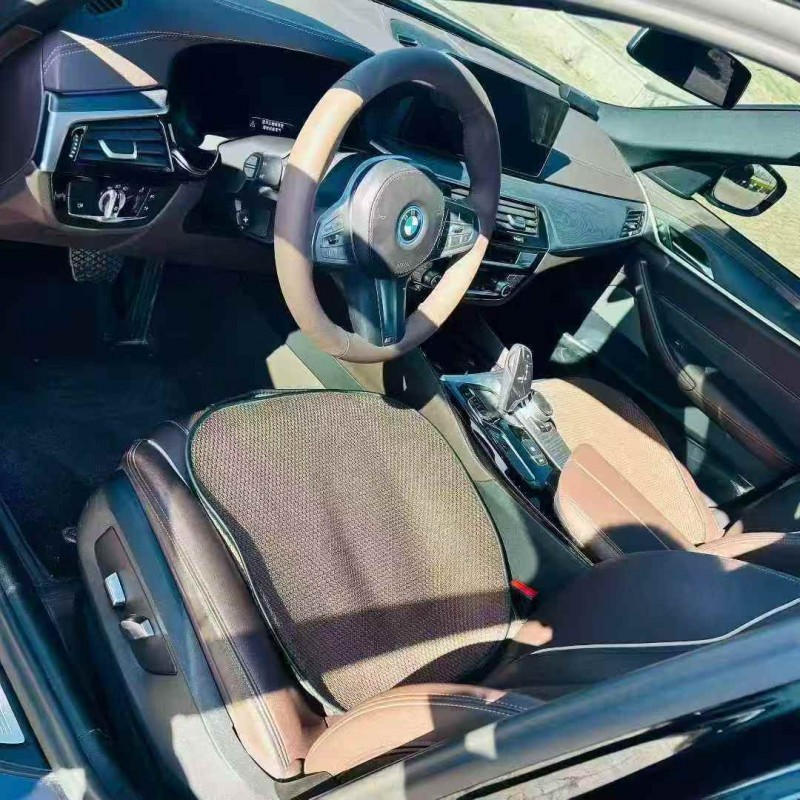 济宁23年宝马5系6