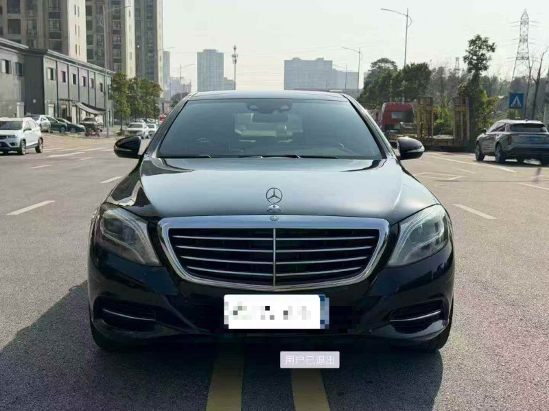 张家界16年奔驰S1