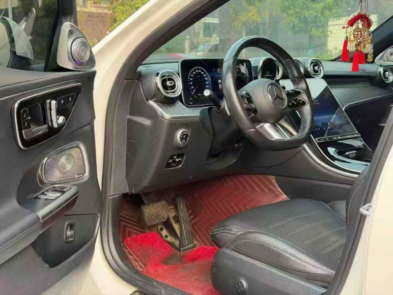 张家界21年奔驰C4