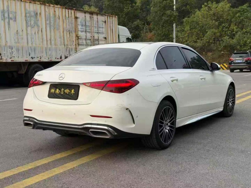 张家界21年奔驰C7