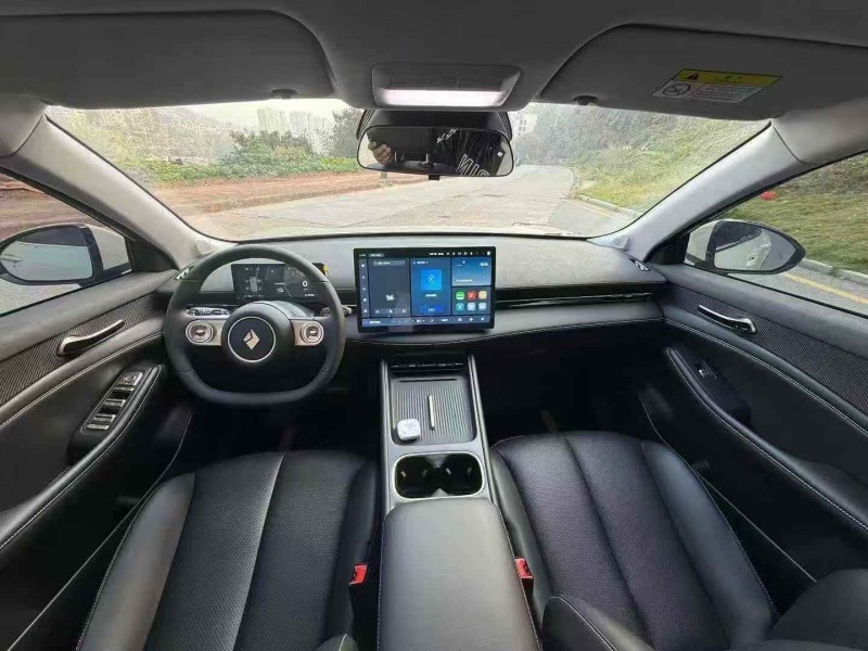 南平25年宝骏云海6