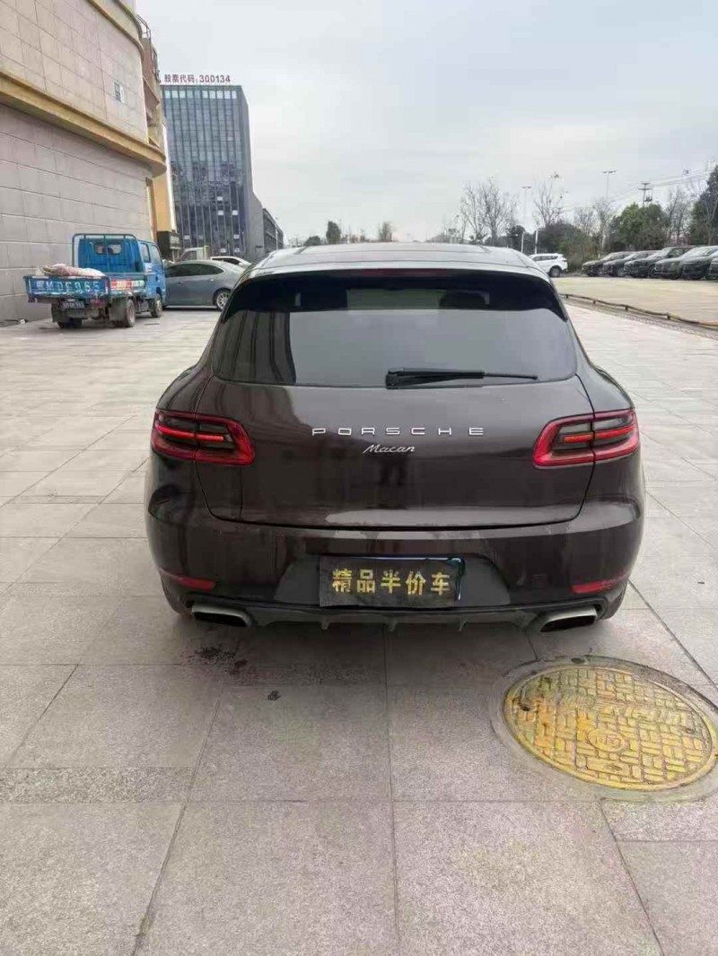 枣庄17年保时捷Macan9