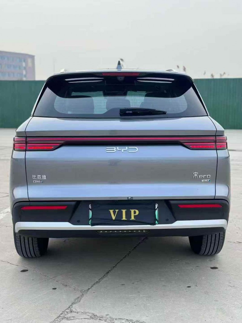 青岛25年比亚迪宋9