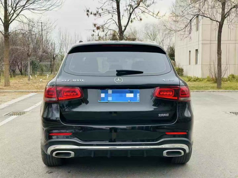东营21年奔驰GLC9