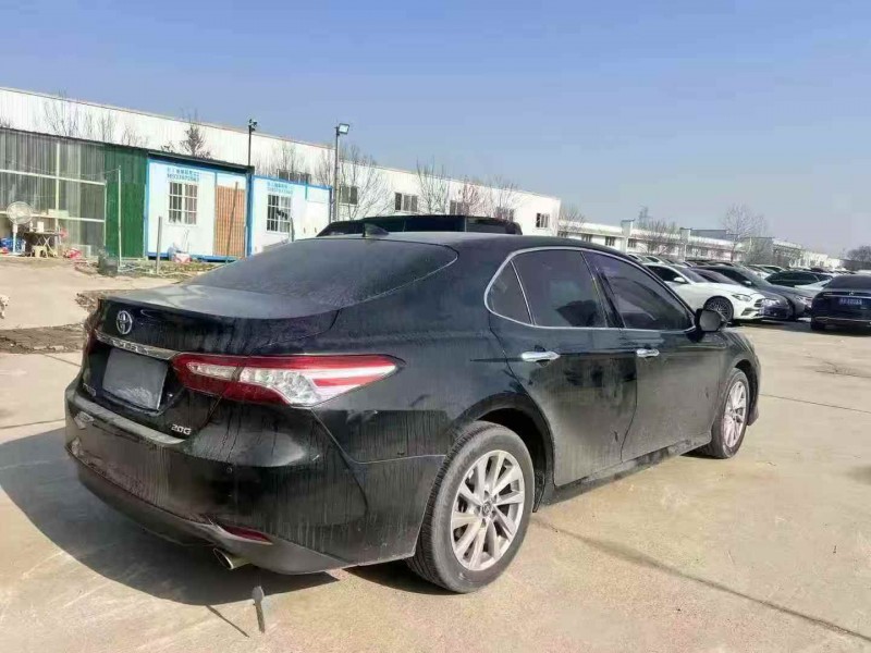 潍坊23年丰田凯美瑞7