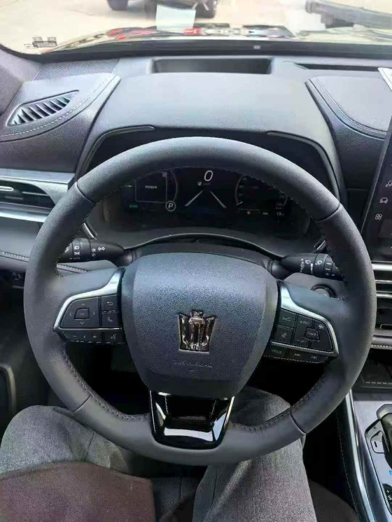 湘潭25年丰田皇冠2