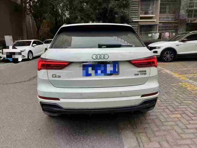 苏州21年奥迪Q39