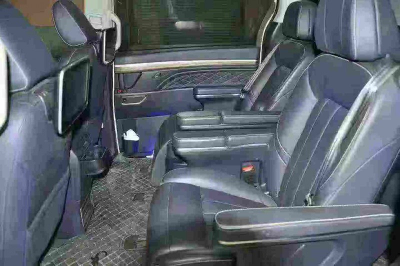 鹤壁20年传祺M8/GM85