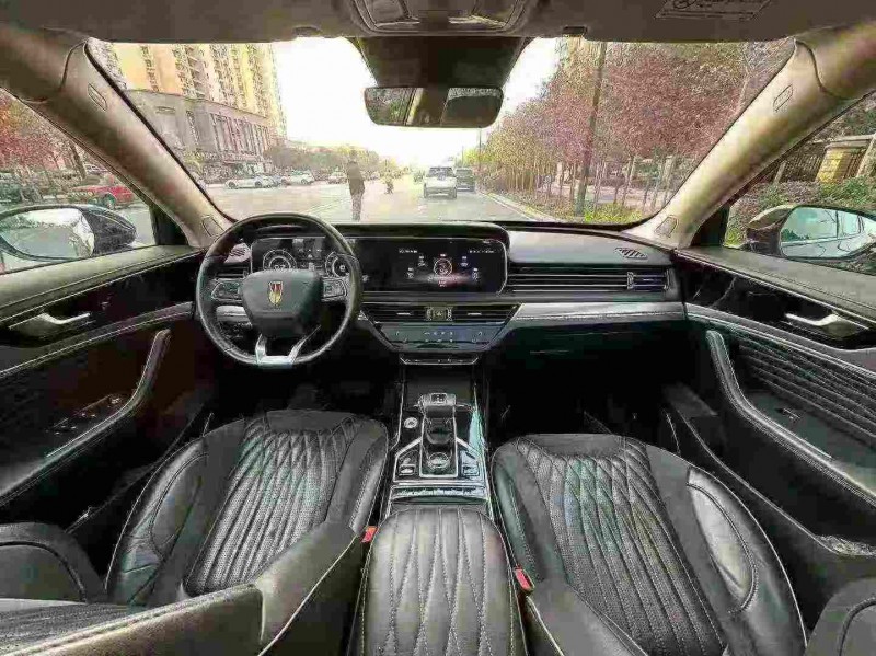 安庆21年红旗HS55