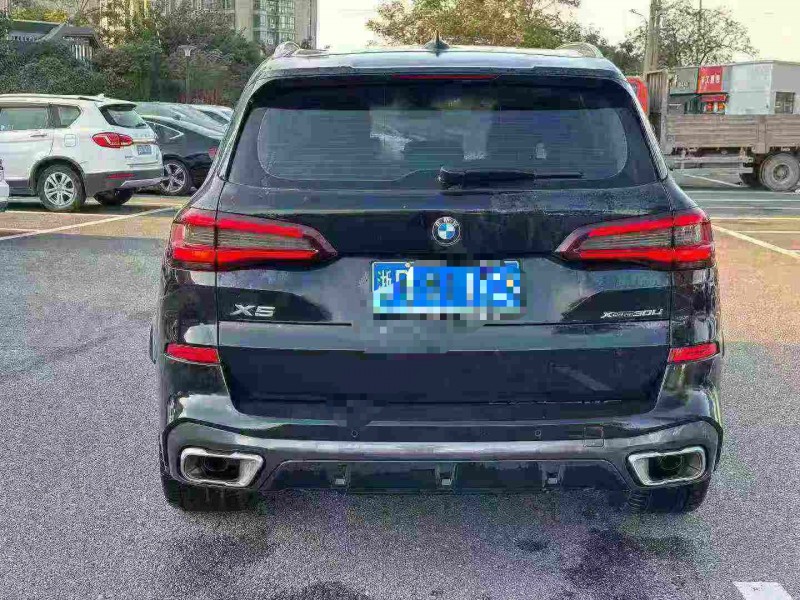 台州23年宝马X59