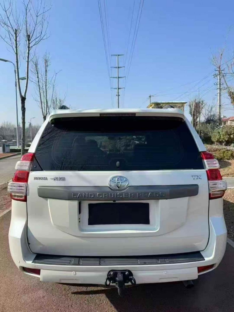 潍坊17年丰田普拉多5