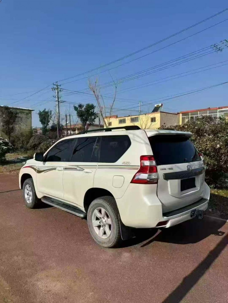 潍坊17年丰田普拉多6