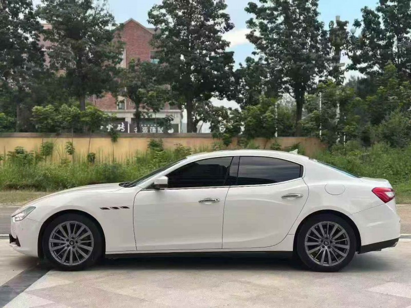 东营16年玛莎拉蒂Ghibli6