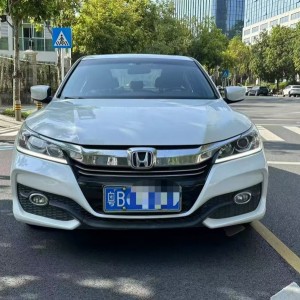 深圳18年本田雅阁