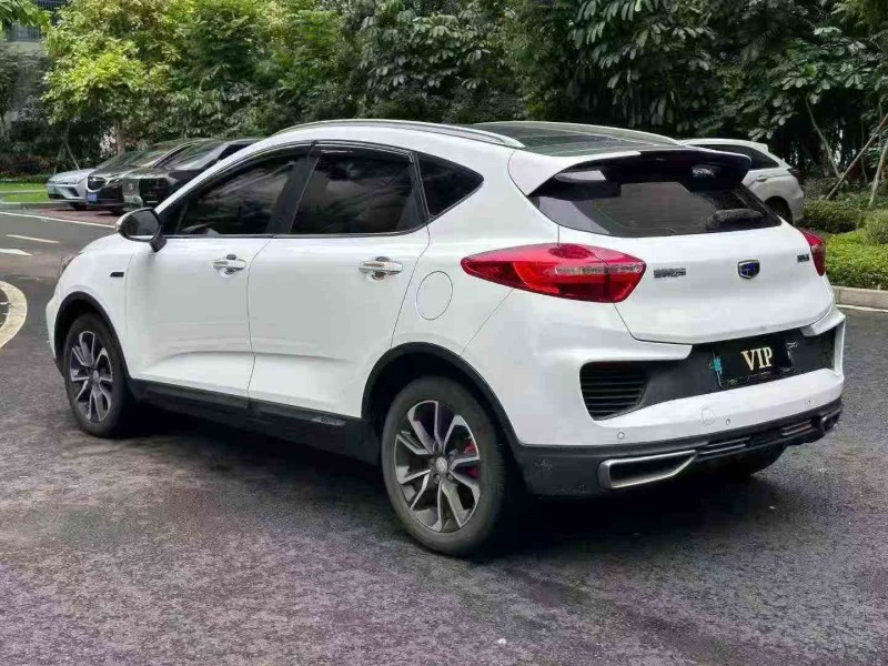 连云港18年吉利帝豪7