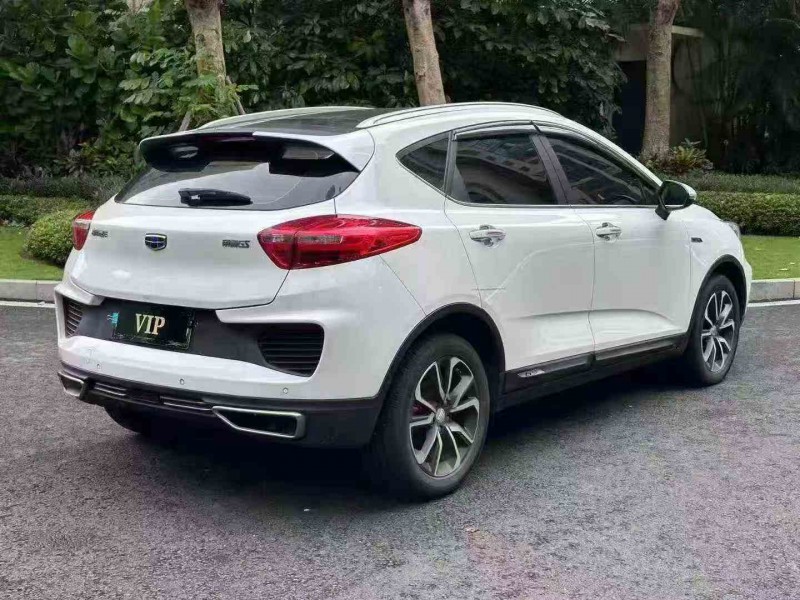 连云港18年吉利帝豪8