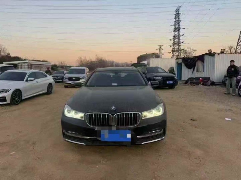 潍坊17年宝马7系1