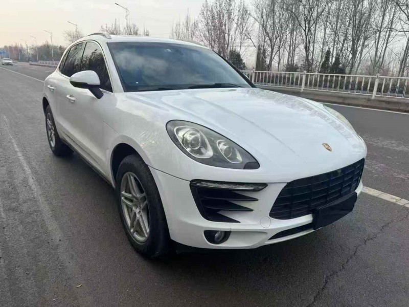 潍坊15年保时捷Macan3