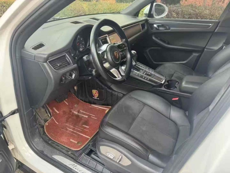 潍坊15年保时捷Macan4