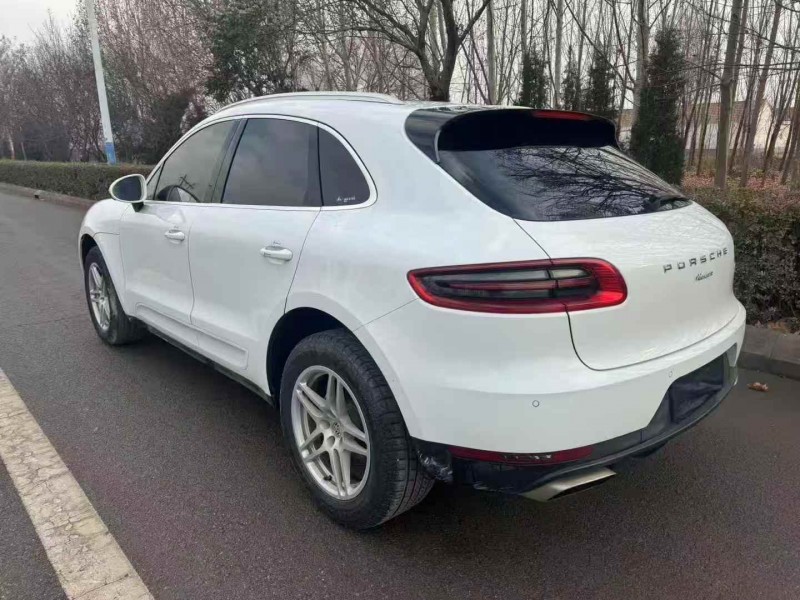 潍坊15年保时捷Macan8
