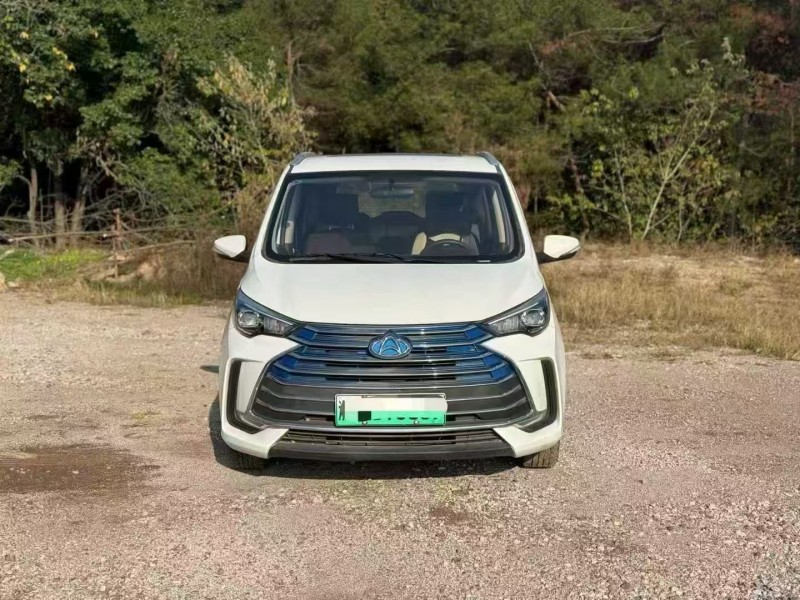 菏泽22年长安汽车欧尚1