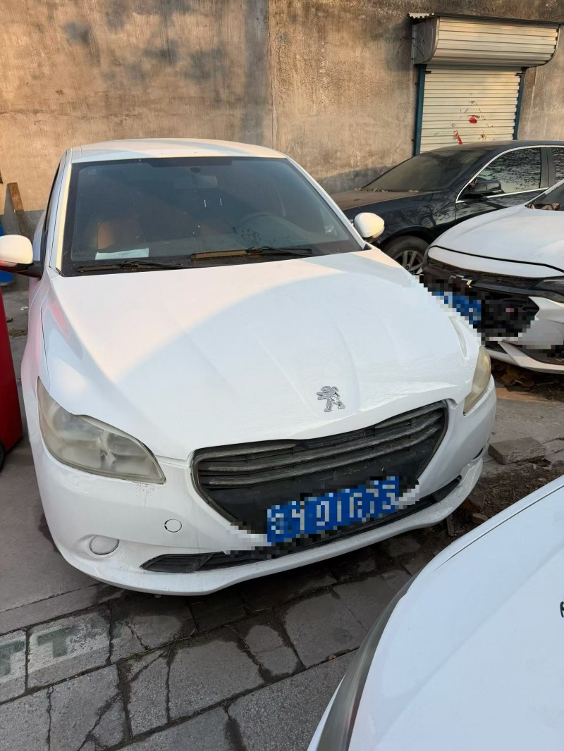 菏泽17年东风标致1