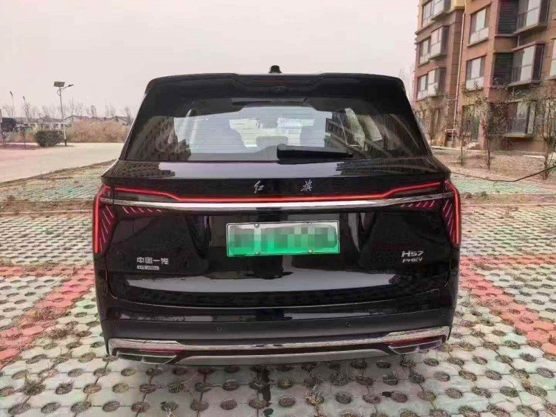 秦皇岛25年红旗HS79