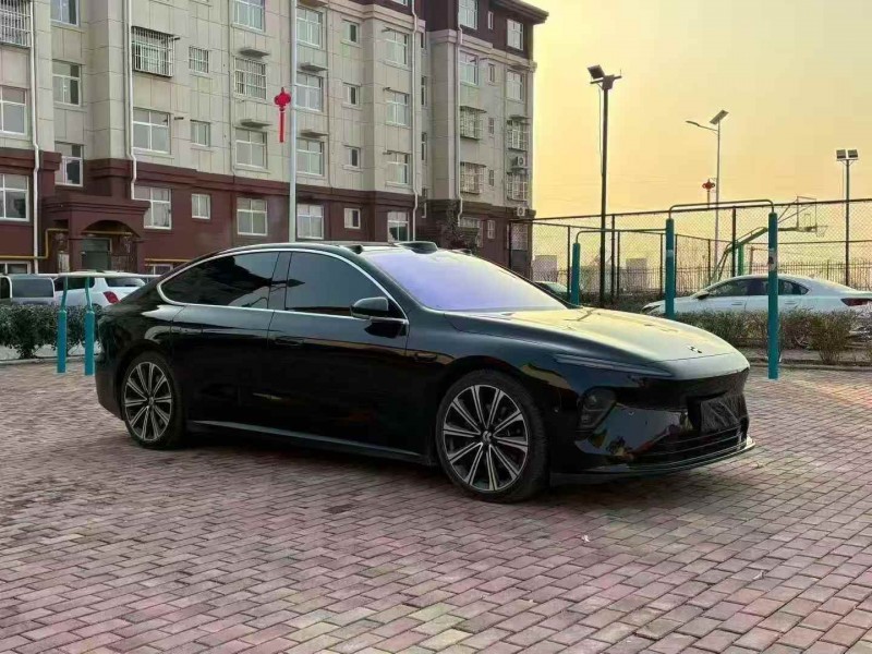 淄博25年蔚来ET73