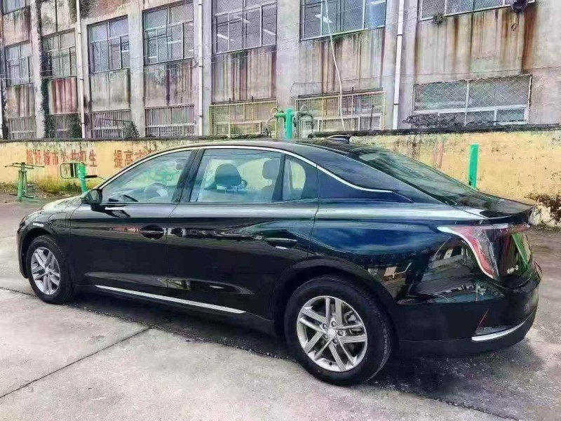 烟台25年红旗E-QM57