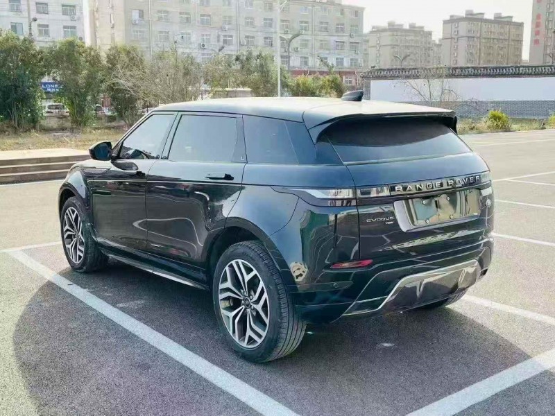 聊城24年路虎极光7