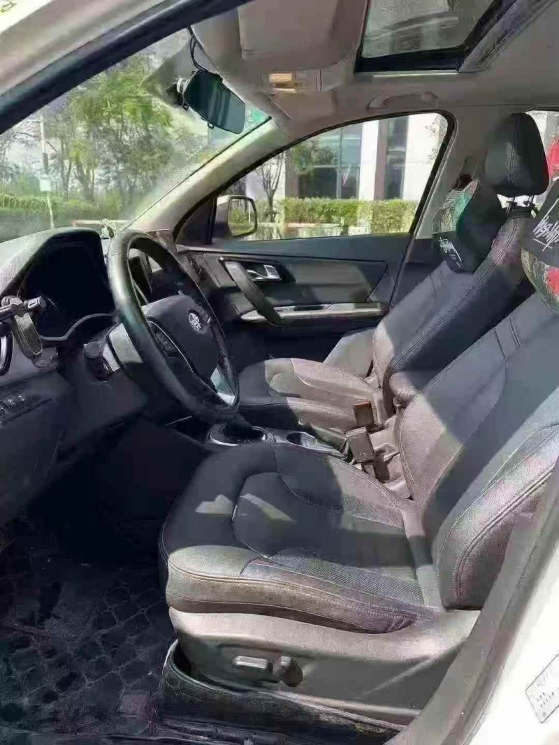 广州17年一汽森雅7