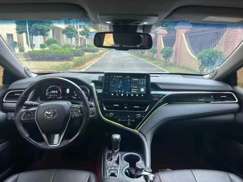 东莞23年丰田凯美瑞4