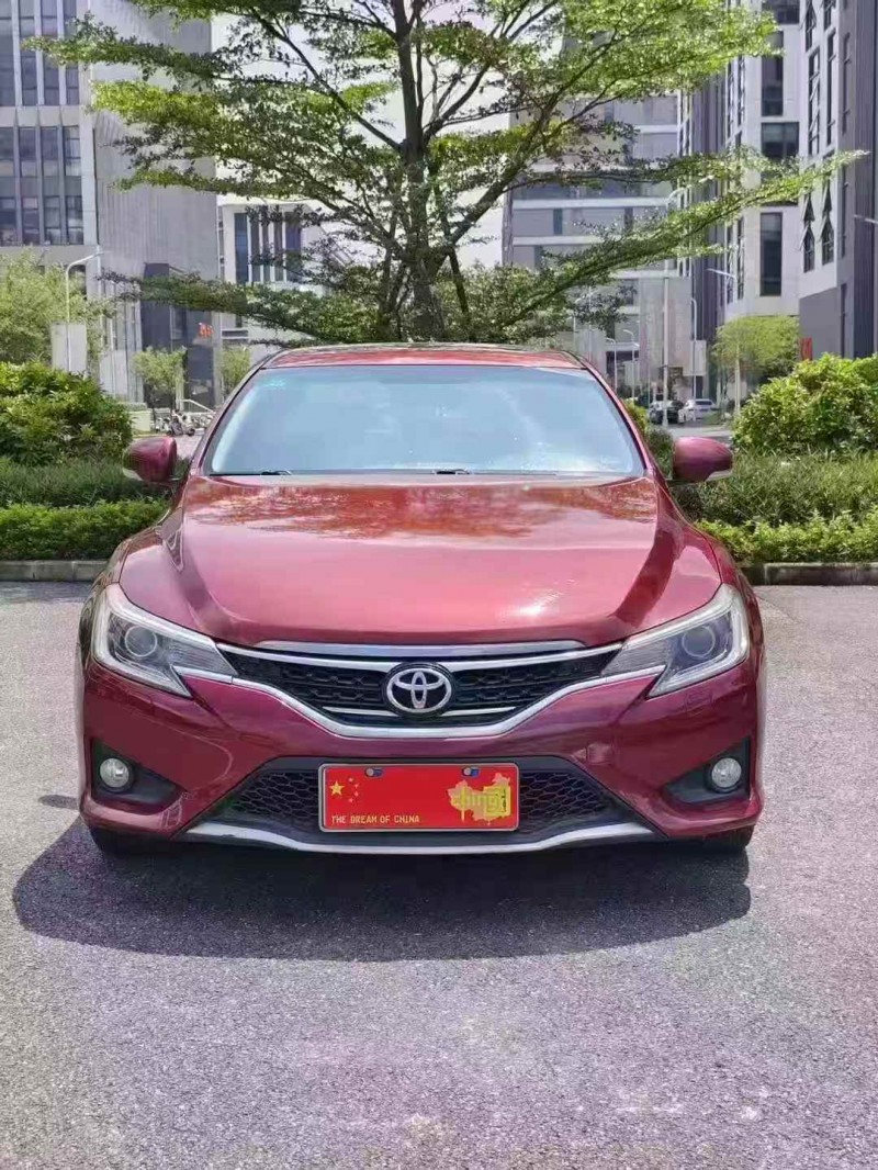 广州17年丰田锐志1