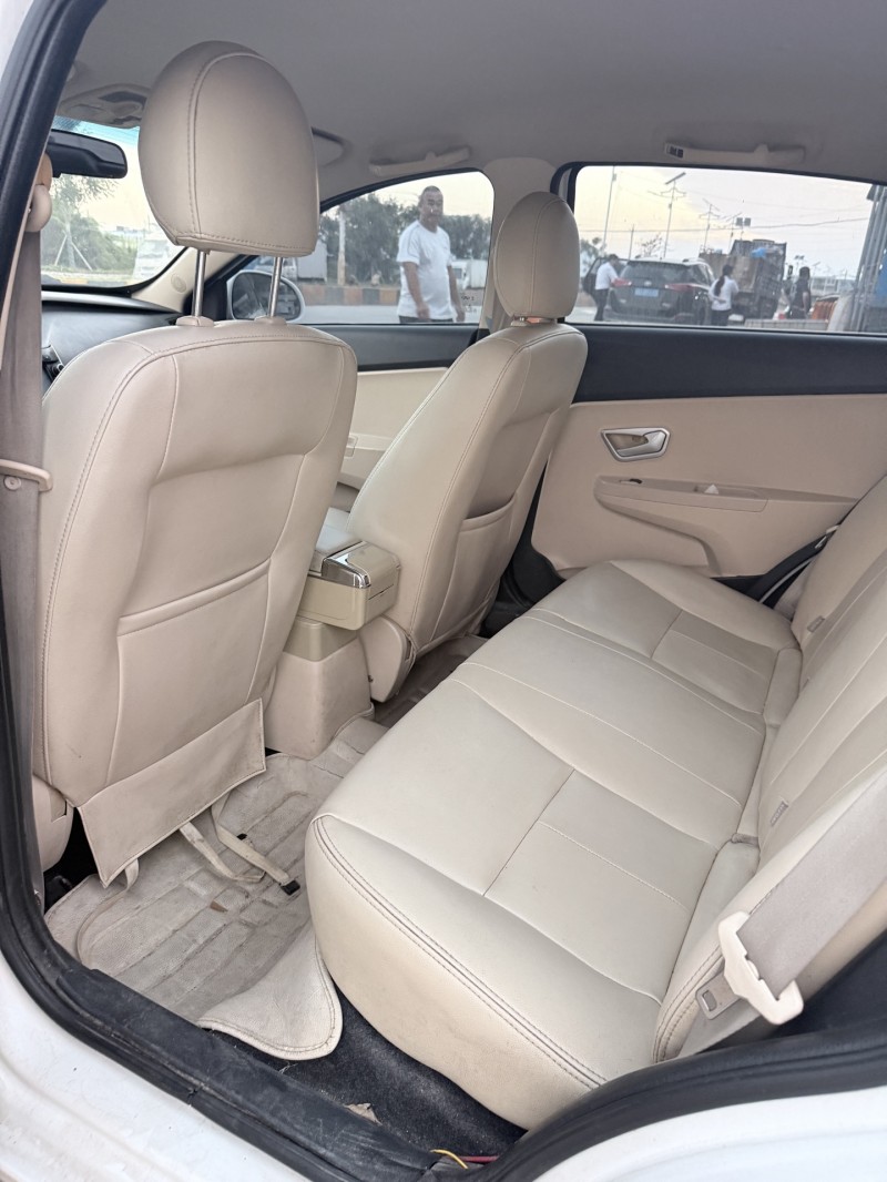 潮州13年奇瑞风云8