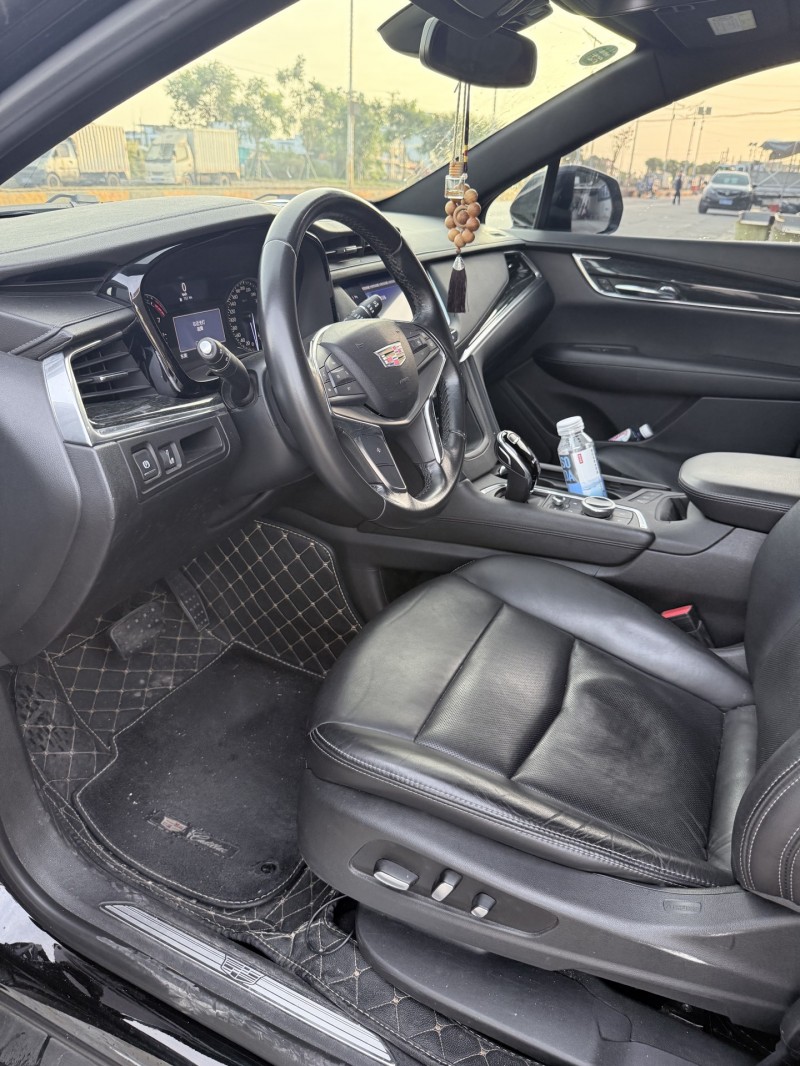 潮州19年凯迪拉克XT53