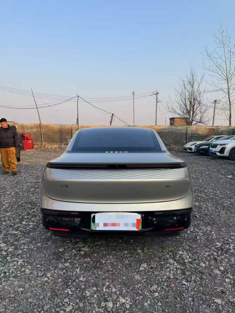 菏泽24年极氪汽车0079
