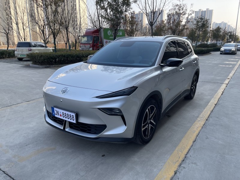 济宁25年名爵es52