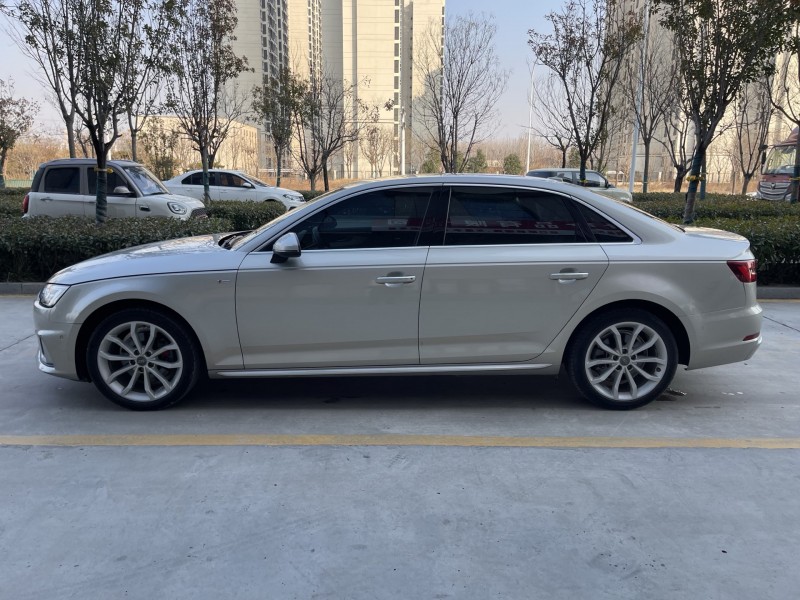 济宁19年奥迪A4L8