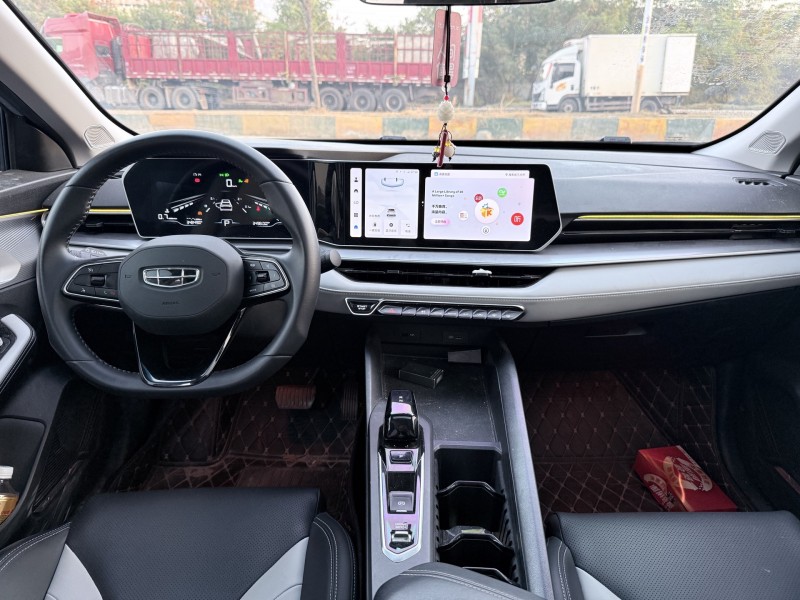 潮州23年吉利缤瑞9